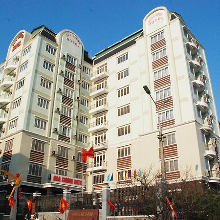 Hoa Cuong Hotel - Dong Van Exterior foto